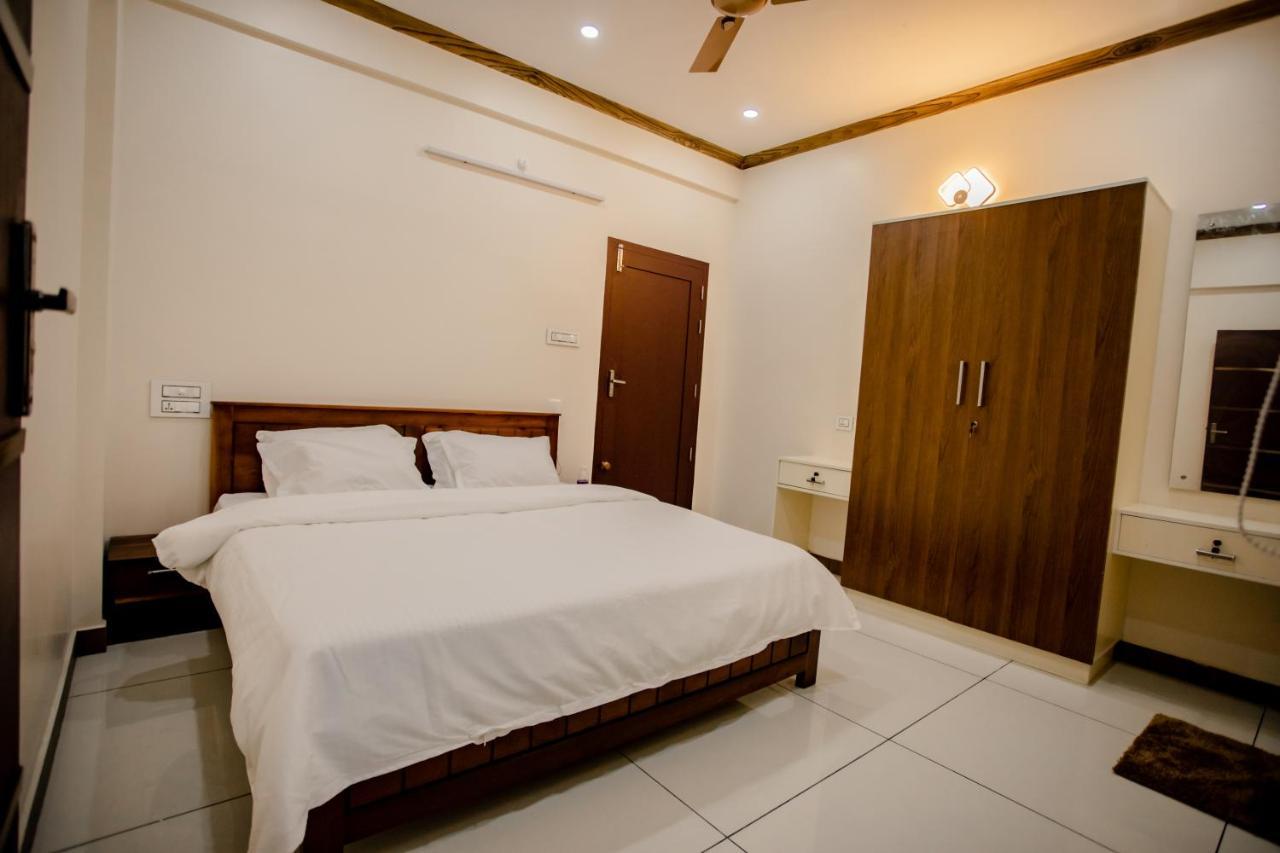 Cliff Way Apartments Varkala Extérieur photo