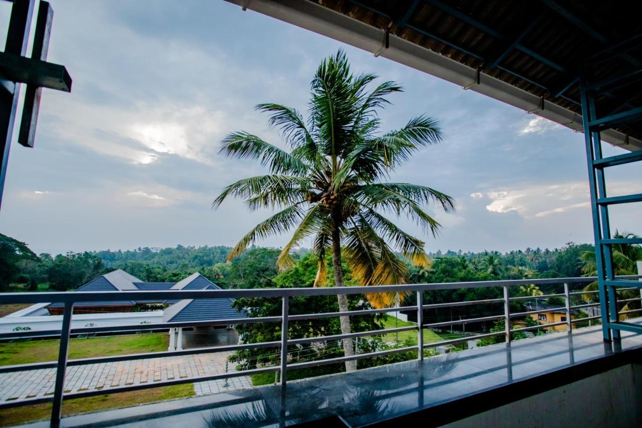 Cliff Way Apartments Varkala Extérieur photo