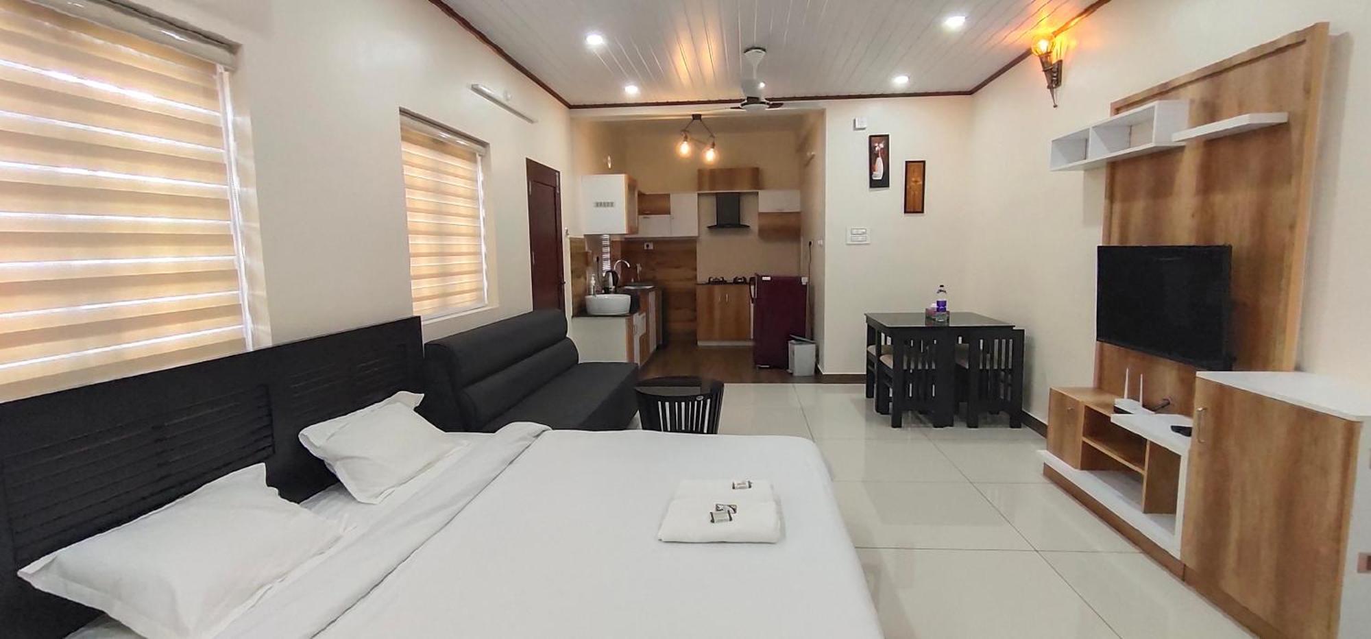Cliff Way Apartments Varkala Chambre photo