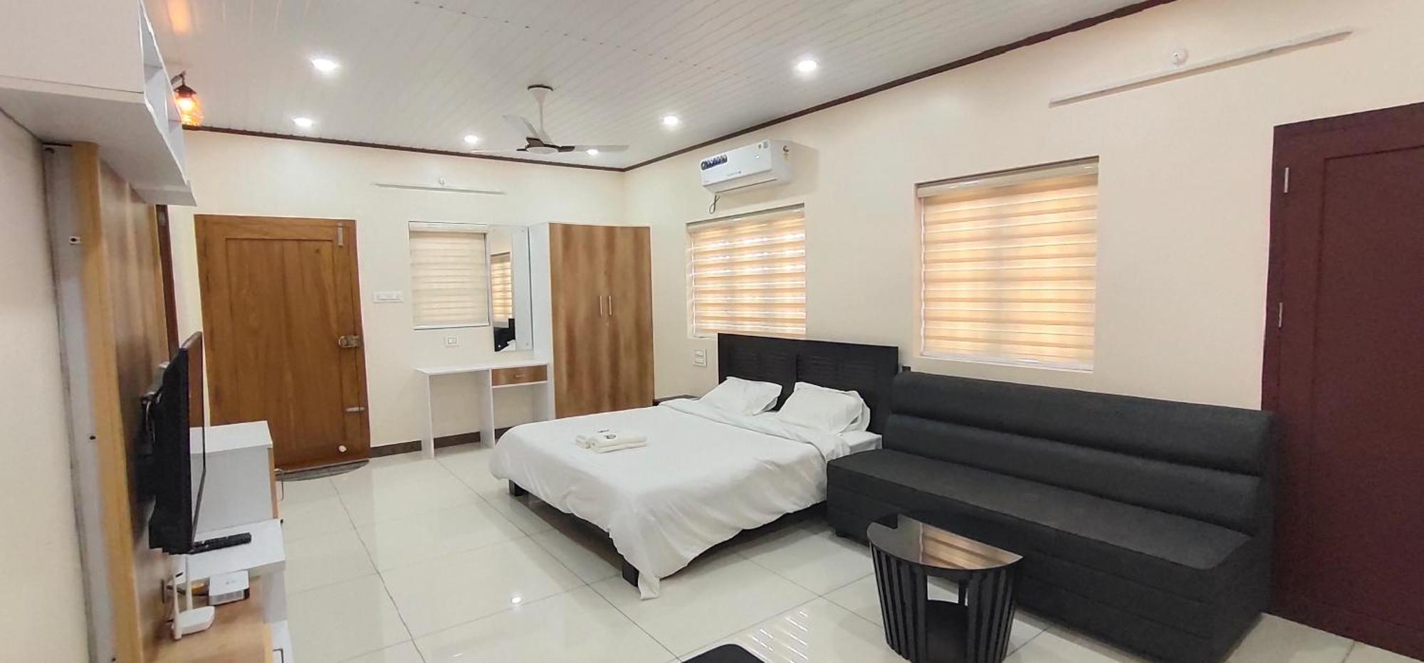 Cliff Way Apartments Varkala Chambre photo